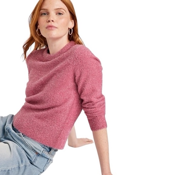 NWT Old Navy Eyelash Shine Fuzzy Pink A Boo Long Sleeve Crewneck Sweater Medium - Picture 3 of 10